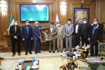 در پنجاهمین جلسه شورا صورت گرفت: 21-50 حضور اعضای شورای شهر نیشابور در صحن شورای شهر تهران